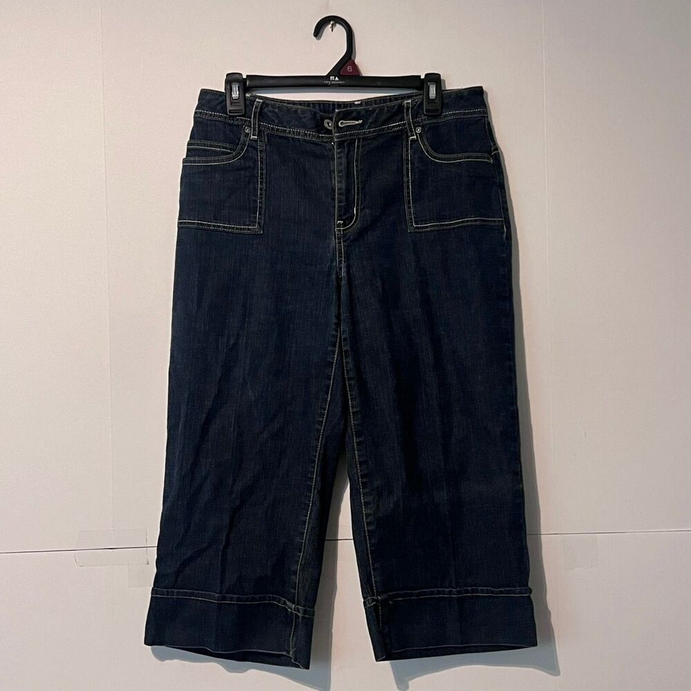 Cato Womens Capri Jeans Size 10 Dark Denim Blue Ramie Blend Pants